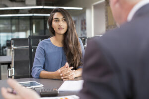 HANDEL ZWISCHEN FRANKREICH UND INDIEN: CHANCEN UND HERAUSFORDERUNGEN